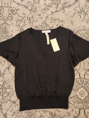Michael Kors Black V-Neck Smocked Hem Top